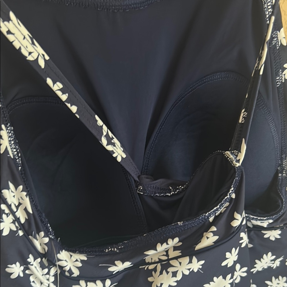 NWT Lands End swim dress - Picture 5 of 8